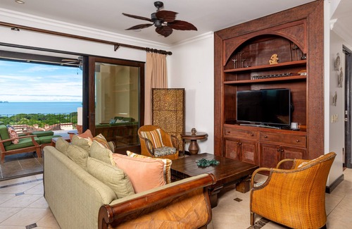 Brasilito Apartment | Playa Conchal Ocean View Penthouse