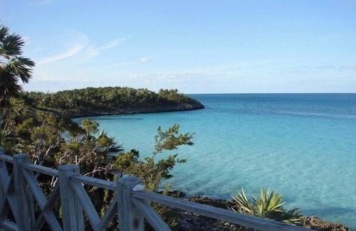 South Palmetto Point House | Playa de Papaya, Waterfront Home.