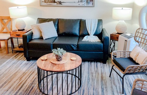 South Pandosy Condo | Playa del Sol 3rd floor pool level quiet side