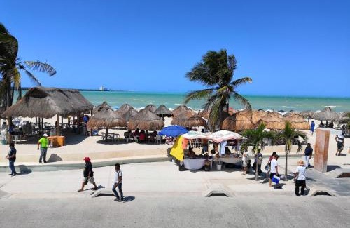 Progreso Municipality Hotel | Playa Linda Hotel