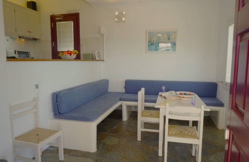 Naousa House | Playera bungalow G sea view