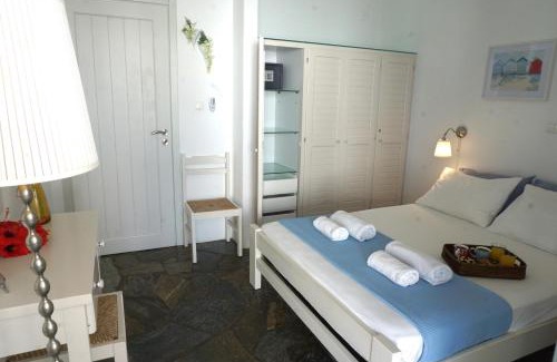 Naousa House | Playera Bungalow G sea view