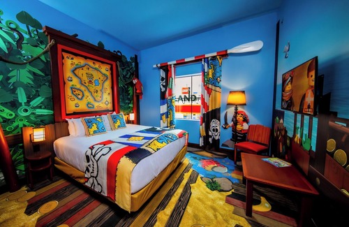 Cypress Gardens Hotel | Playful Stay Perfect for Family Getaway | 2 Units
