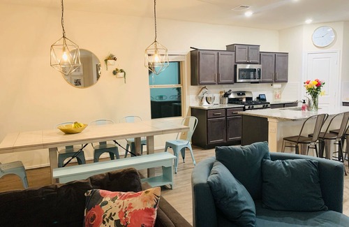 Pflugerville House | Playground, trampoline, toys, treadmill and a stationary bike! Come relax!