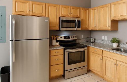 Downtown Cleveland Apartment | Playhouse Square Downtown, Rock Hall, Clinic, CSU
