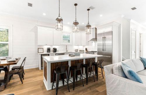 White's Gulfview House | Playin Hooky by 30A Escapes
