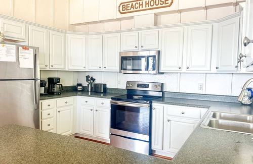 Franklin County House | “Playing Hooky” a relaxing waterfront paradise.