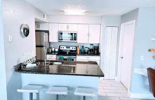 Kissimmee Condo | Playing Hooky Summary
