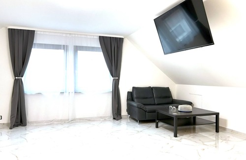 Oberasbach Apartment | PlayLuXX Zirndorf Nuremberg