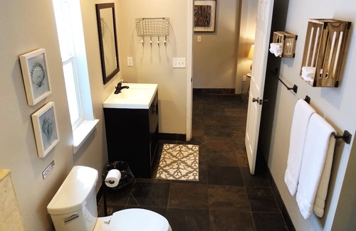 Tahoe Valley Hotel | Playpark Lodge Unit 9 Masterking Suite