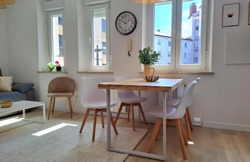 Old Town Apartment | Plaza del Ayuntamiento -Centro Histórico-