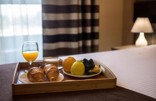 Parvenets Hotel | Plaza Hotel Plovdiv - Free Parking