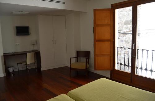 Villafranca del Bierzo Hotel | Plaza Mayor