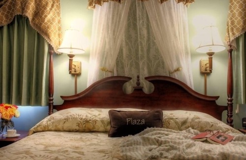 Sault Ste. Marie Hotel | Plaza Motor Motel