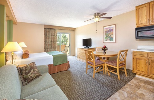 Palm Springs Resort | Plaza Resort and Spa Studio