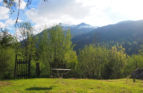 Saint-Gervais-les-Bains Ski Chalet | Pleasant house in a quiet hamlet