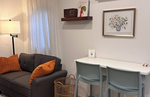 Hattiesburg House | Pleasant 1br/1ba house with AC in quiet, charming Hattiesburg neighborhood