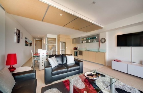 Te Aro Apartment | Pleasant 2 bedroom Wellington apartment