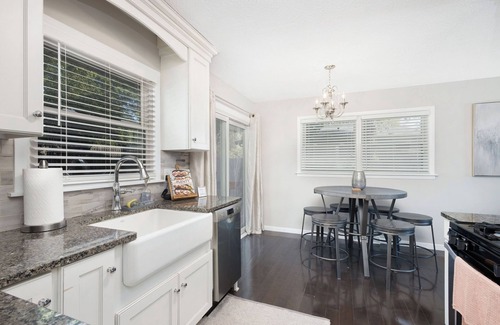 Bettendorf House | Pleasant 4-bedroom/2-bath home in Bettendorf