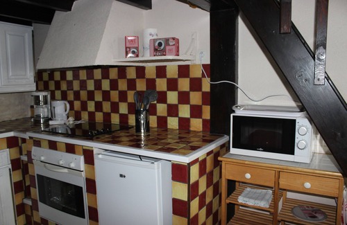 Prisse-la-Charriere House | Pleasant accommodation in the countryside
