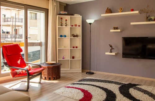 Karabaglar Apartment | Pleasant and Central Flat with Balcony in Izmir