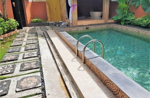 By Pass Ngurah Rai Kuta Villa | Pleasant and cosy villa to stay, 15 minutes walking distance to the beach