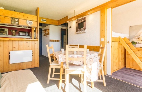 Arc-1800 Apartment | Pleasant apartment in Arcs 1800 - Ski-in/Ski-out with WiFi and balcony