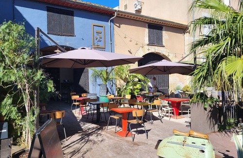 La Palme Apartment | Pleasant apartment in a charming village 10 minutes from the beach