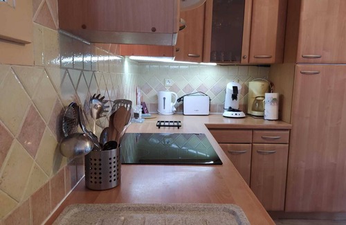 Gujan-Mestras Ski Chalet | Pleasant cottage in Gujan-Mestras