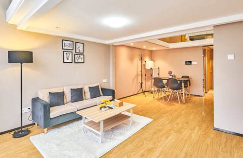 Yuhang District Apartment | Pleasant Daily Rental