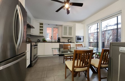 Rosemont-La Petite-Patrie Apartment | Pleasant environment nearby: metro, bus, restaurants, cross-country skiing, bike paths