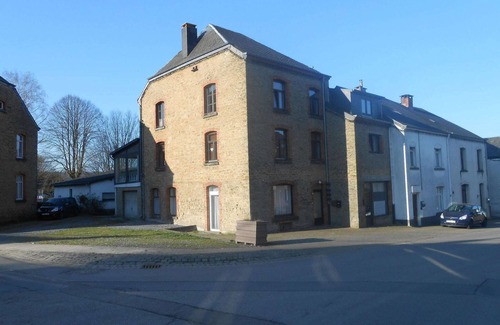 Herbeumont House | Pleasant Holiday Home in Herbeumont near Semois River