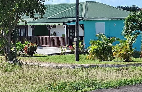 Saint-Louis House | Pleasant house a few minutes from the beach, near the Super U
