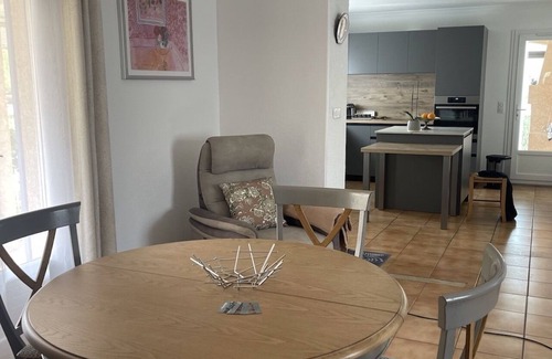Marguerittes House | Pleasant house for two 7 km from the Arena of Nîmes and 15 km from the Pont du Gard
