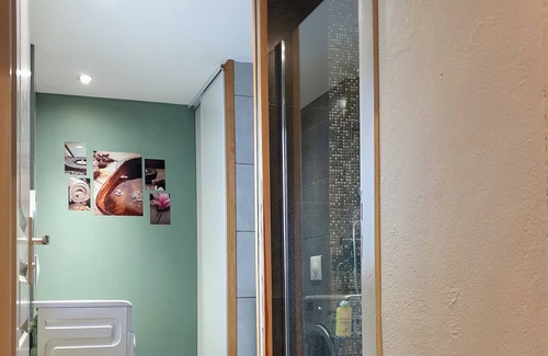 Boeil-Bezing House | Pleasant house of 72m2, with private terrace