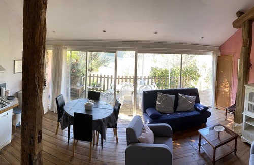 Beauville House | Pleasant house overlooking Vallon and Orchard