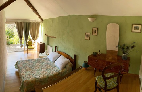 Beauville House | Pleasant house overlooking Vallon and Orchard