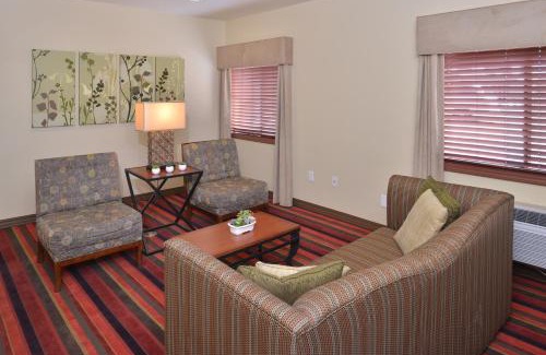 Clairemont Hotel | Pleasant Inn