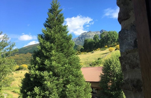 Triollo House | Pleasant rural house Fuentes Carrionas at the foot of the famous Curavacas peak