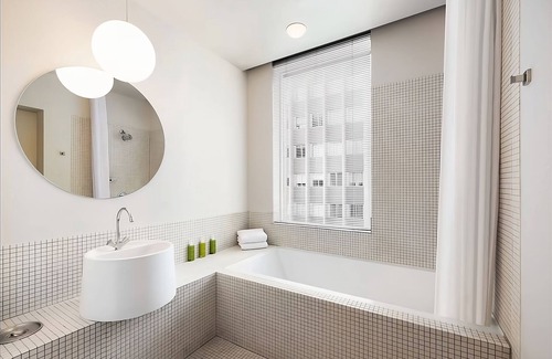Financial District Hotel | Pleasant Stay, Convenient Location, Dog-friendly, Near Madame Tussauds Hollywood