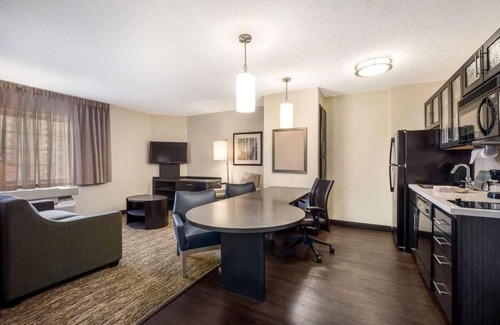 Schiller Park Hotel | Pleasant Stay! FOUR Pet-friendly 1BR Suites with Full Kitchen, Free Shuttle!