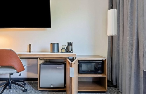 San Ramon Hotel | Pleasant Stay! Pet-friendly Hotel with Outdoor Poo