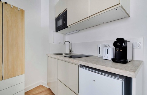 Malakoff Apartment | Pleasant Studio - 2P - Gateway to Paris/Malakoff