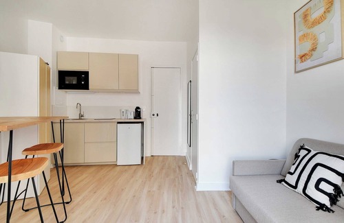 Malakoff Apartment | Pleasant Studio - 2P - Gateway to Paris/Malakoff