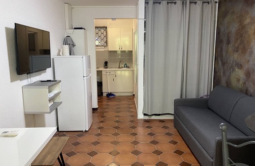 Schoelcher Apartment | Pleasant studio just a stone's throw from the beach