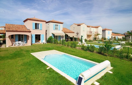 Homps House | Pleasant villa with terrace in Homps