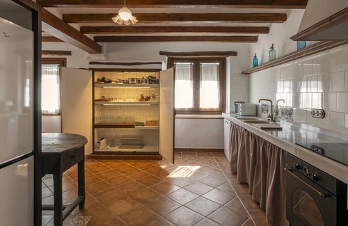 Nulles Cottage | Pleasant village house, Garden. Private pool