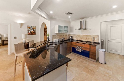 Schooner Bay Apartment | Please Inquire Before Booking – Luxury Villa