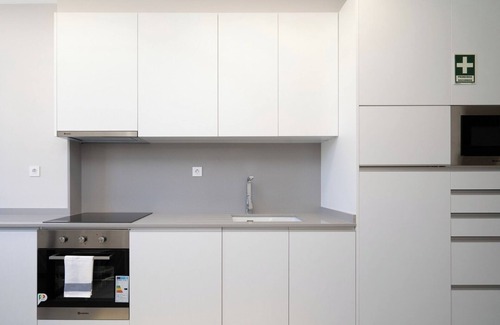 Lapa Apartment | Please note: Between October 30 and November 15, improvements will be.