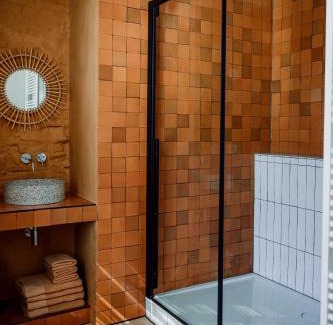Etikhove House | Plein 11